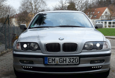BMW320